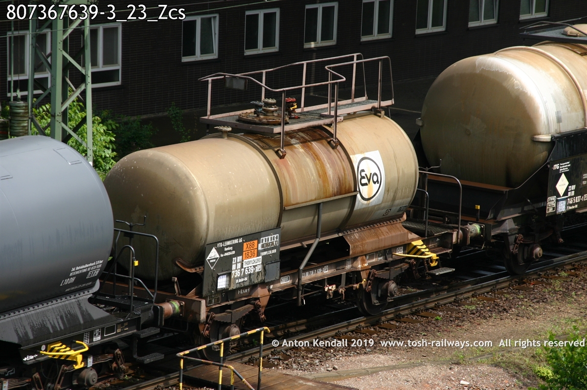 807367639-3_23_Zcs.jpg